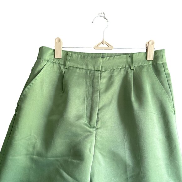 NWT Missguided Pleated Wide Leg Cropped Pants Women's Shiny 8 Green Pockets - Picture 3 of 12